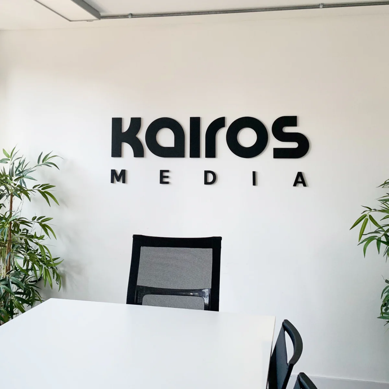 3D Acrylic Logo Wall Sign Standard Colours